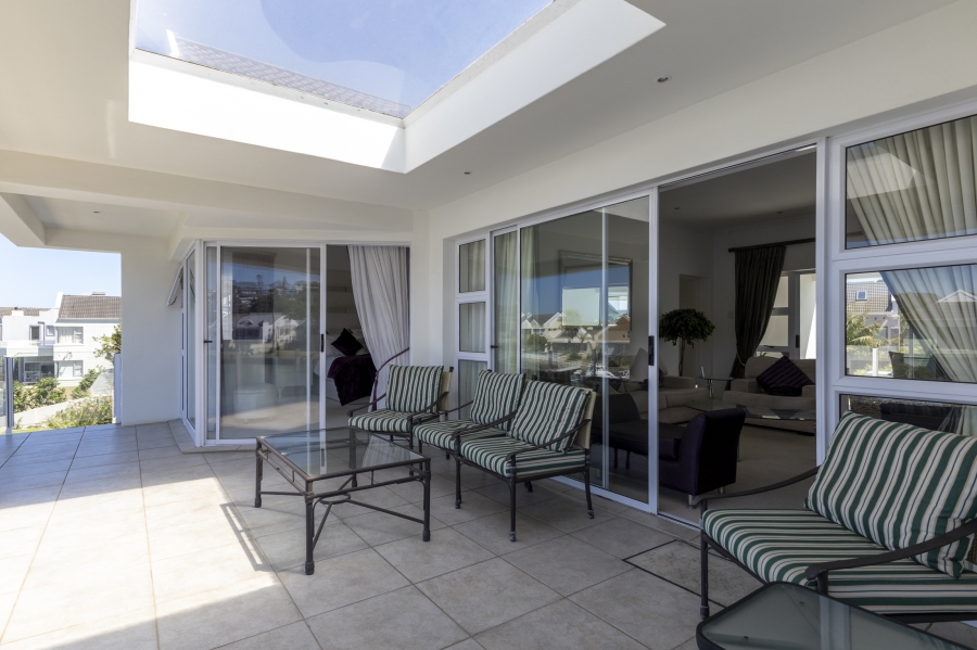 6 Bedroom Property for Sale in Royal Alfred Marina Eastern Cape